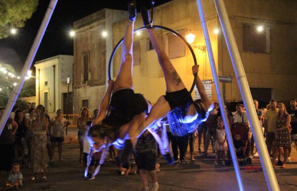 Aerial hoop duo – Spettacolo di Danza Aerea Gallery 6